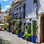 Der Ort Des Lichts By Interhome Daire Estepona